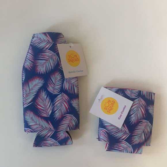 NWT Tan Striped Beach Woven Tote with Set of Beer Cozy - Picture 7 of 9